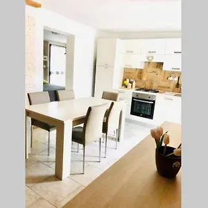  Appartement Nanna