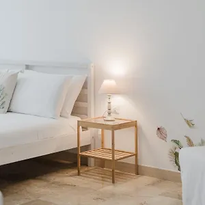 La Finestra Sul Porto Bed & Breakfast