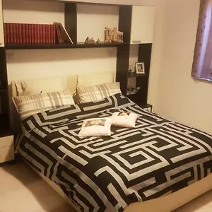  Appartement Alma House